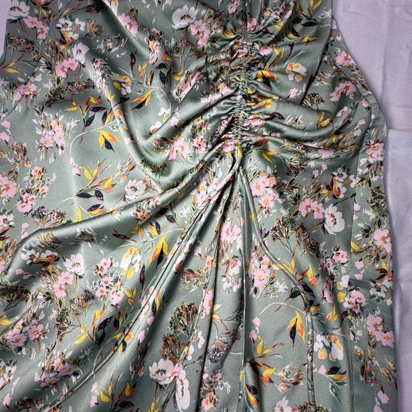 Willow and Root Silky Floral Green Dress - Picture 2 of 7